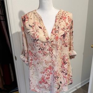 Women’s NYC& Co floral top large
